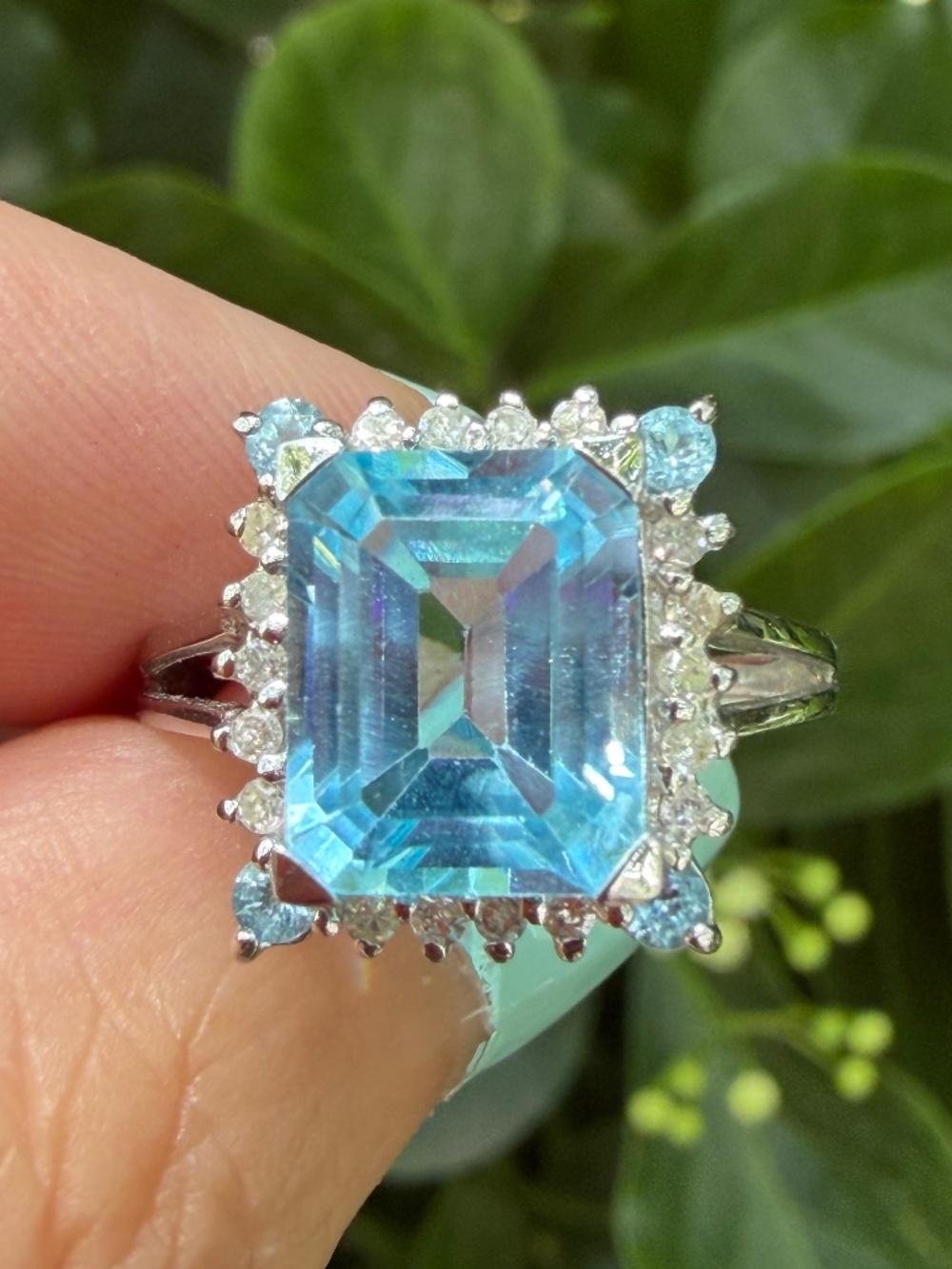 VINTAGE 14K WHITE GOLD EMERALD STEP CUT BLUE TOPAZ DIAMOND RING COCKTAIL PROMISE